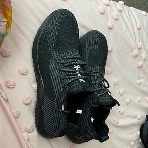 Stylish Black Men's Sneakers